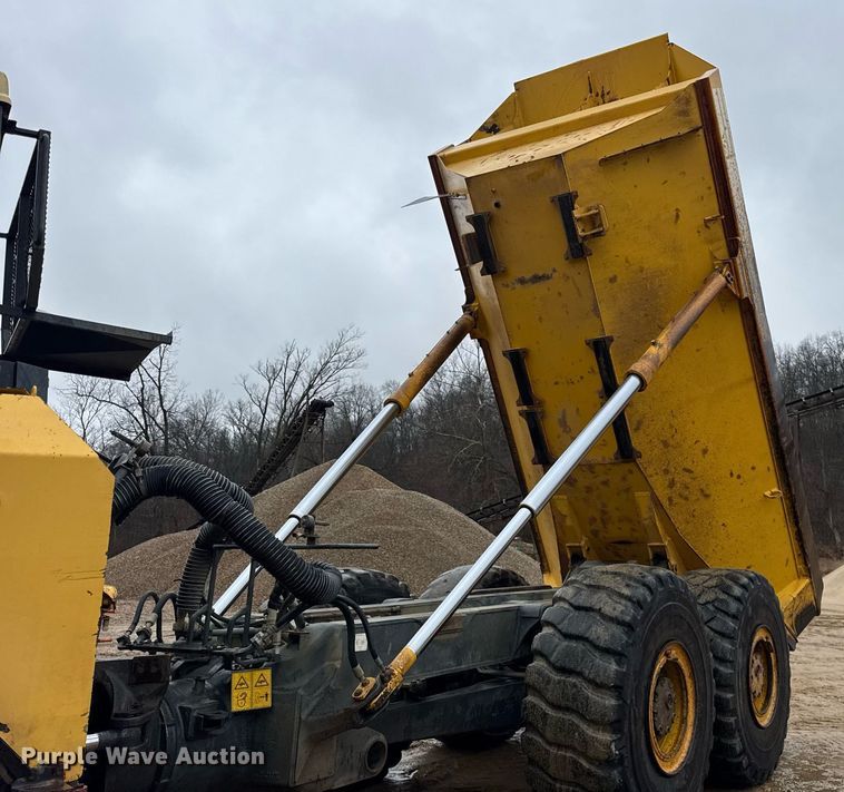 image for item DH9815 2005 Komatsu HM350-1 articulated haul truck