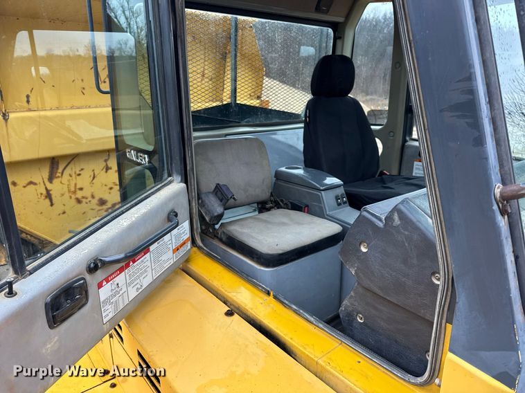 image for item DH9815 2005 Komatsu HM350-1 articulated haul truck