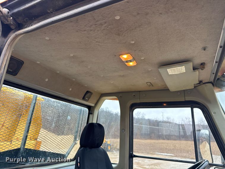 image for item DH9815 2005 Komatsu HM350-1 articulated haul truck