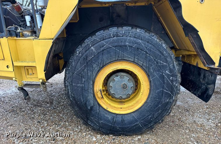 image for item DH9815 2005 Komatsu HM350-1 articulated haul truck