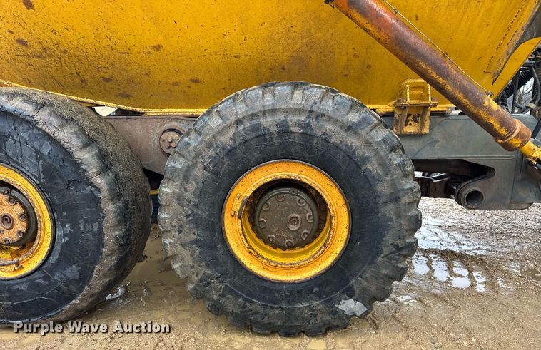 image for item DH9815 2005 Komatsu HM350-1 articulated haul truck