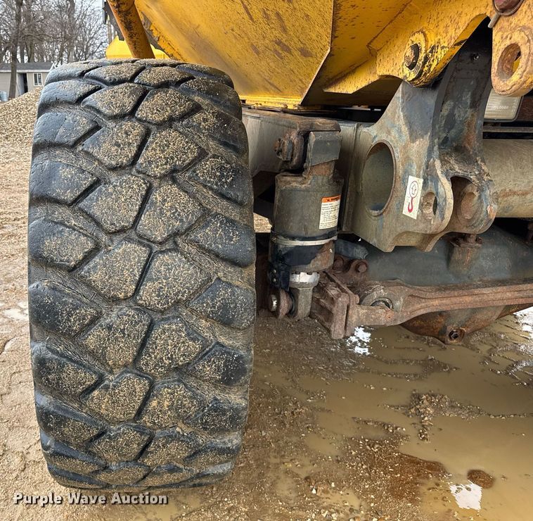 image for item DH9815 2005 Komatsu HM350-1 articulated haul truck