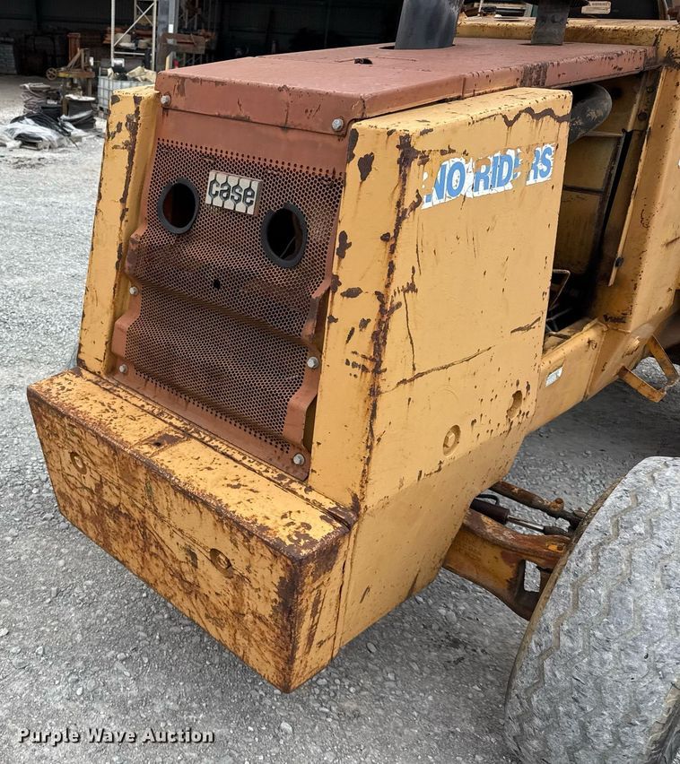 image for item DJ0849 1989 Case 586E forklift