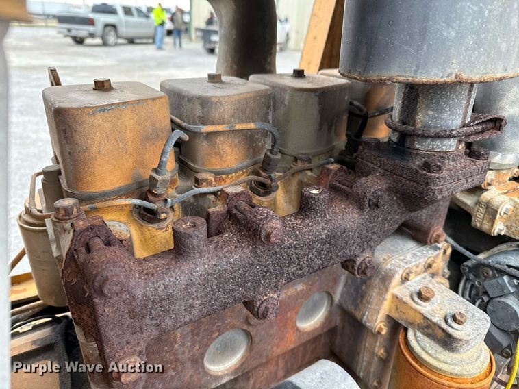 image for item DJ0849 1989 Case 586E forklift