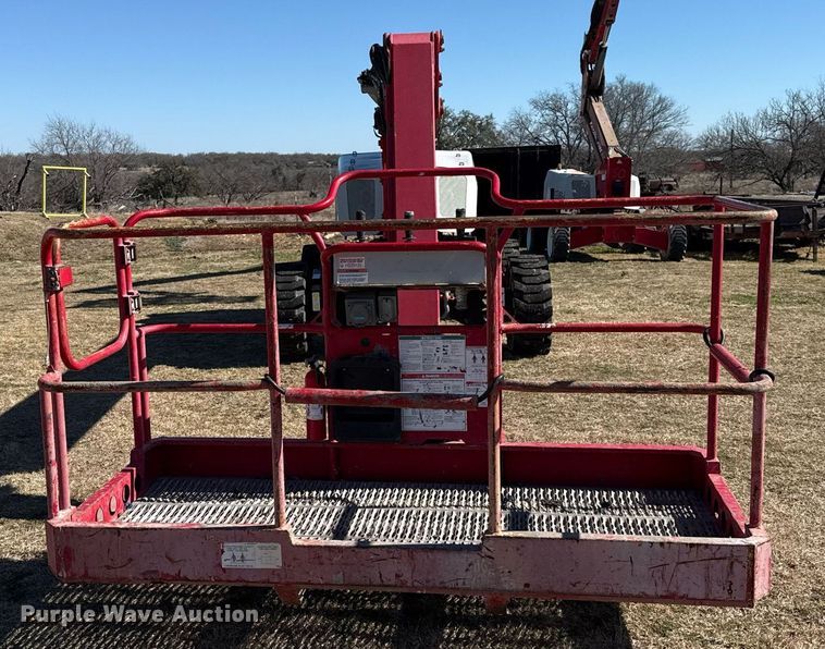 image for item DJ0913 2020 MEC 65-J boom lift