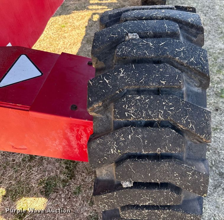 image for item DJ0913 2020 MEC 65-J boom lift