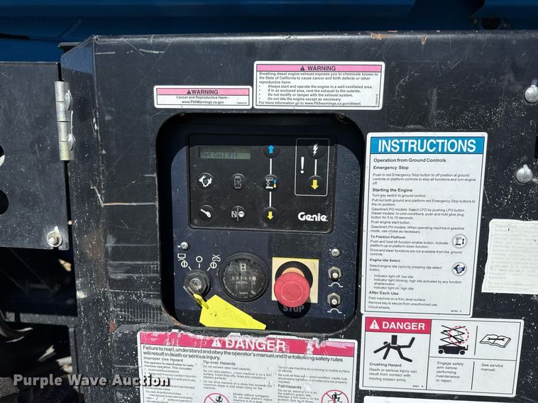 image for item DJ0914 2018 Genie GS3369 RT scissor lift