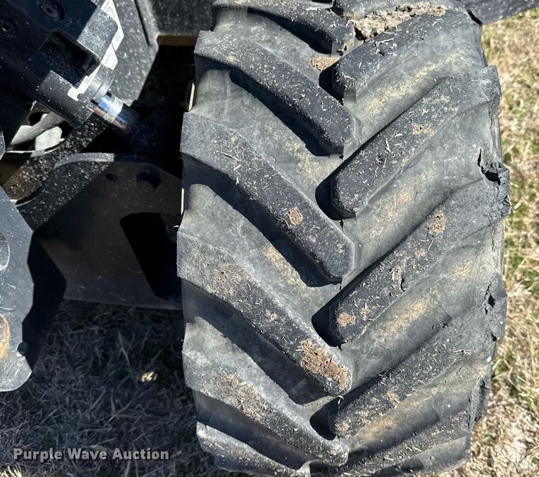 image for item DJ0914 2018 Genie GS3369 RT scissor lift