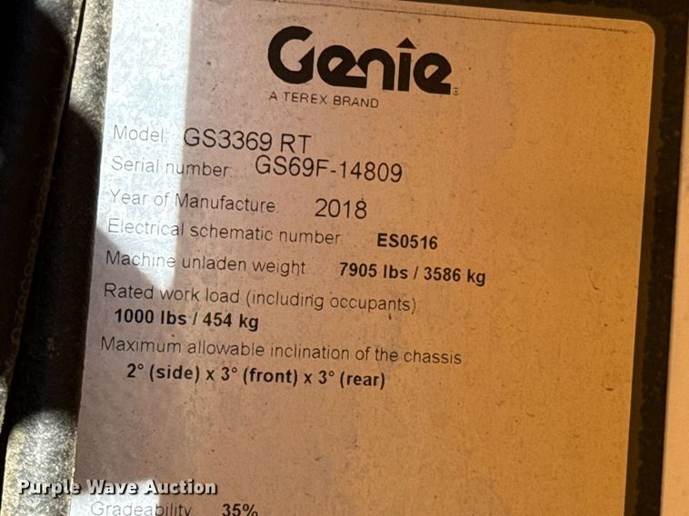 image for item DJ0914 2018 Genie GS3369 RT scissor lift