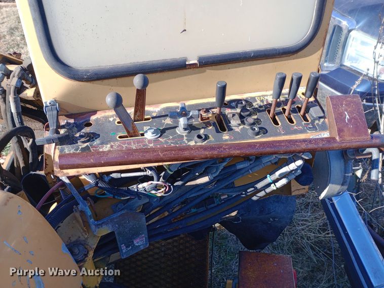 image for item DK7435 Rayco RG30 stump grinder