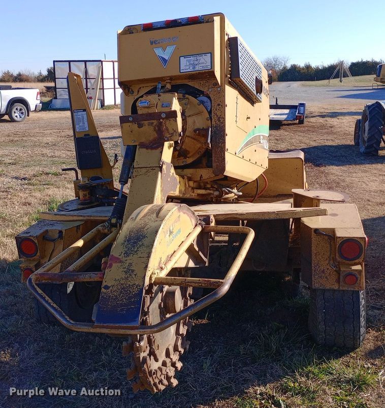 image for item DK7436 2006 Vermeer  SC1102A stump grinder