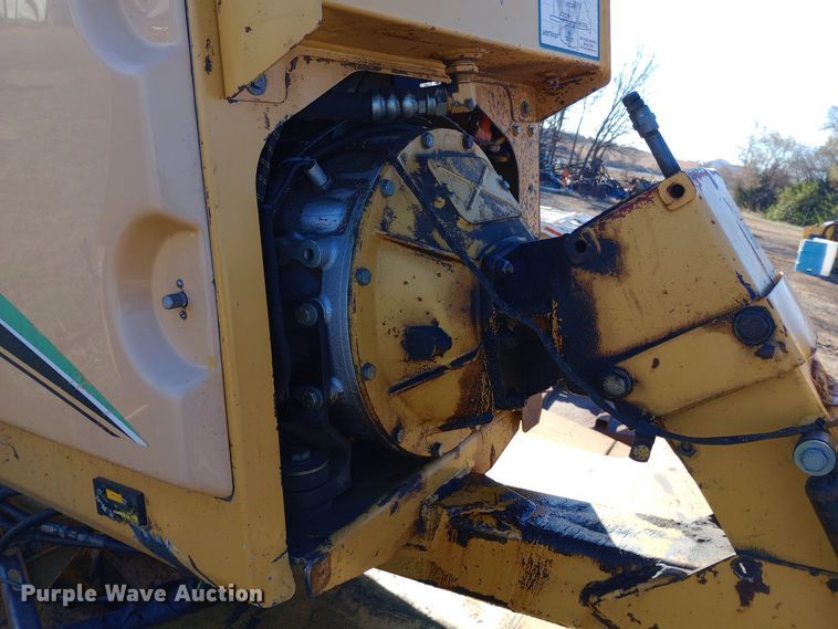 image for item DK7436 2006 Vermeer  SC1102A stump grinder