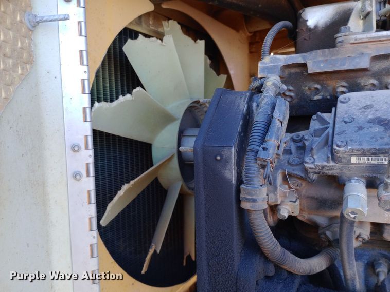 image for item DK7436 2006 Vermeer  SC1102A stump grinder