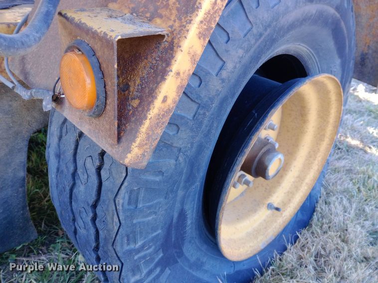 image for item DK7436 2006 Vermeer  SC1102A stump grinder