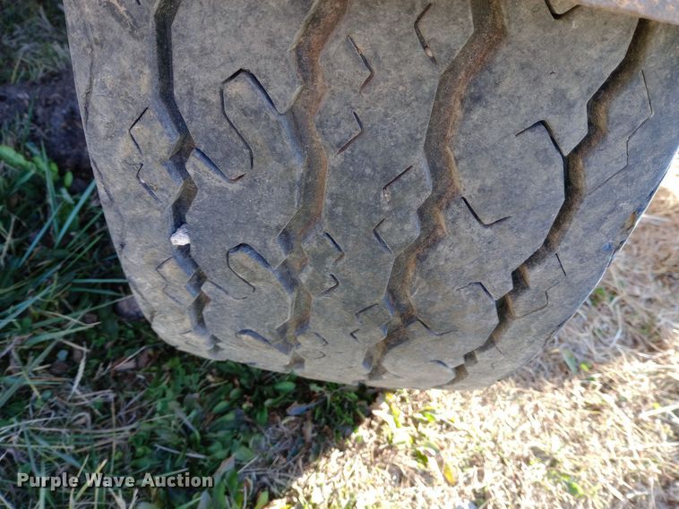 image for item DK7436 2006 Vermeer  SC1102A stump grinder