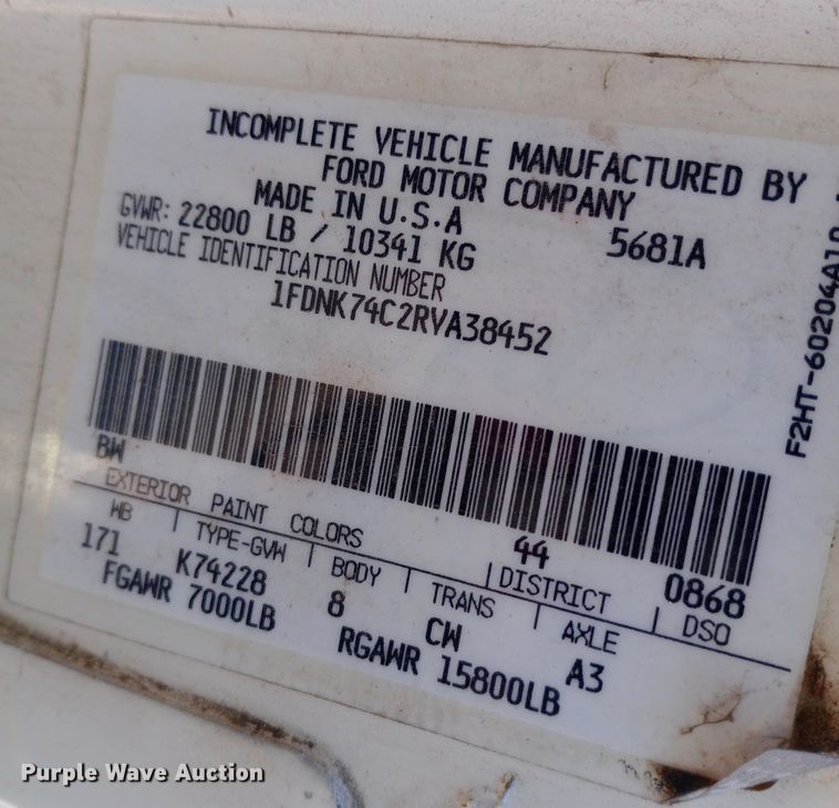 image for item DK7441 1994 Ford  F700 chipper truck