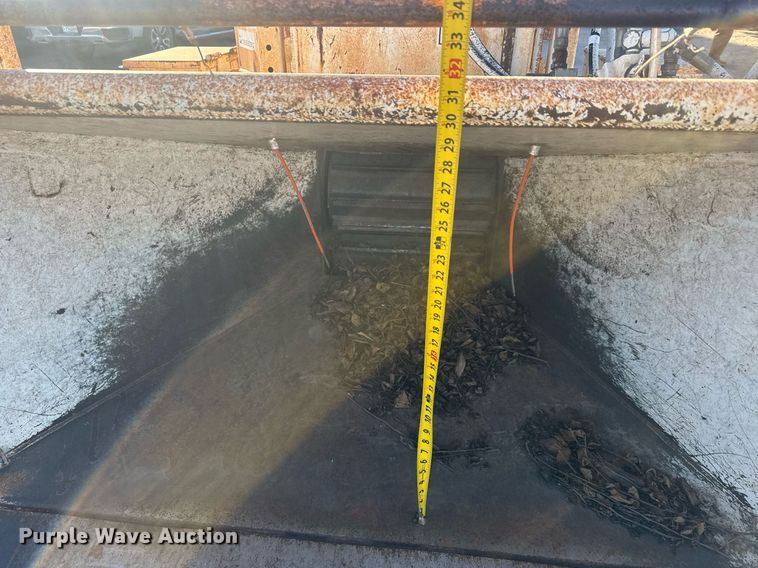 image for item DK7442 2000 Bandit 250XP wood chipper