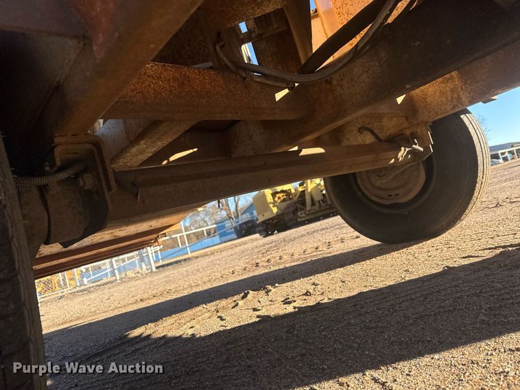 image for item DK7442 2000 Bandit 250XP wood chipper