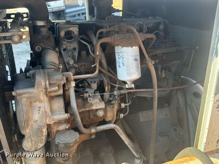 image for item DK7442 2000 Bandit 250XP wood chipper