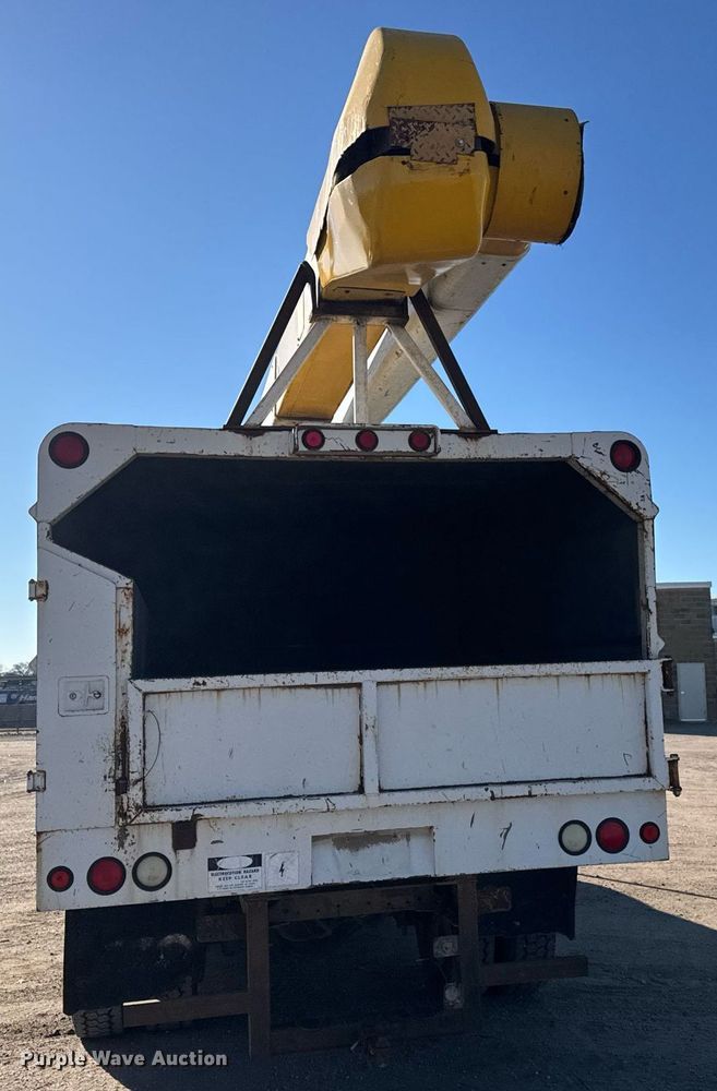 image for item DK7443 1995 GMC TopKick C6500 forestry bucket truck