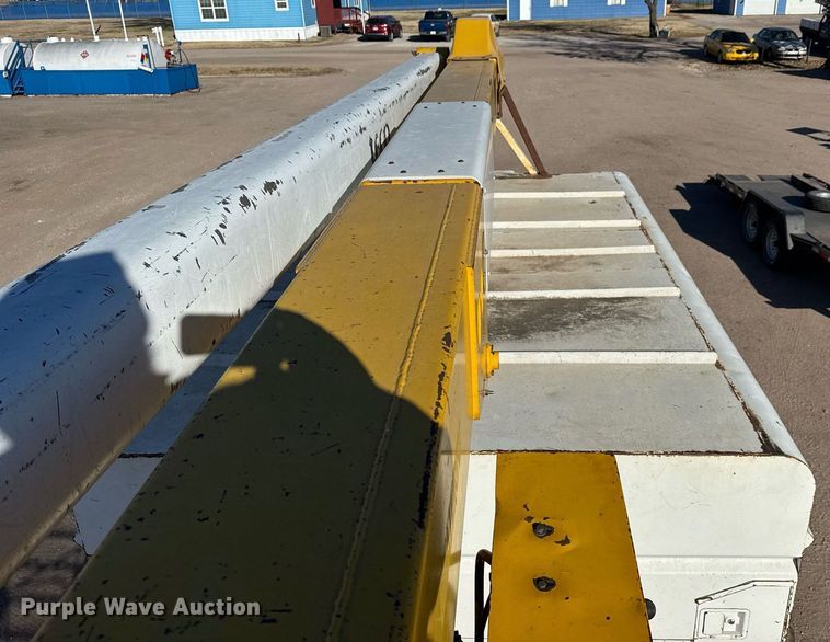 image for item DK7443 1995 GMC TopKick C6500 forestry bucket truck