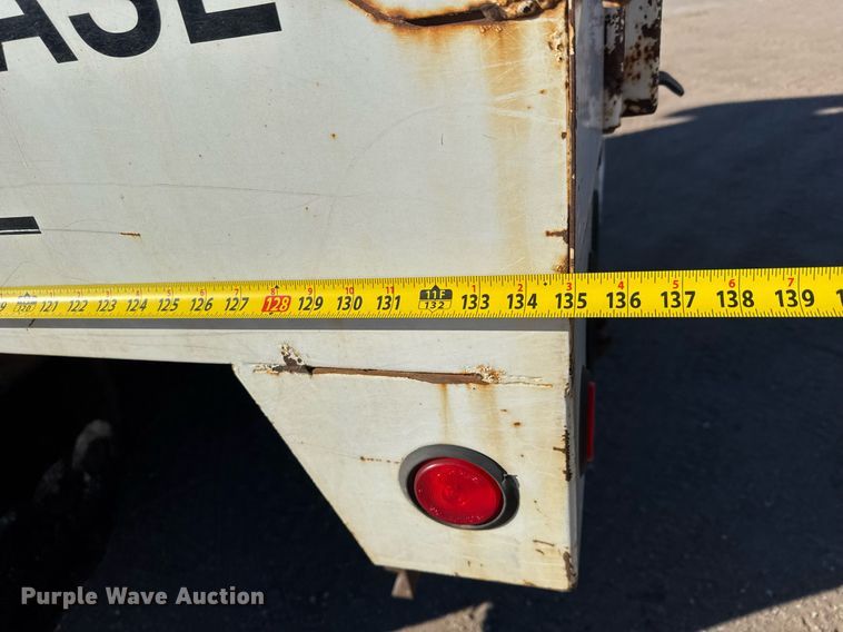 image for item DK7443 1995 GMC TopKick C6500 forestry bucket truck