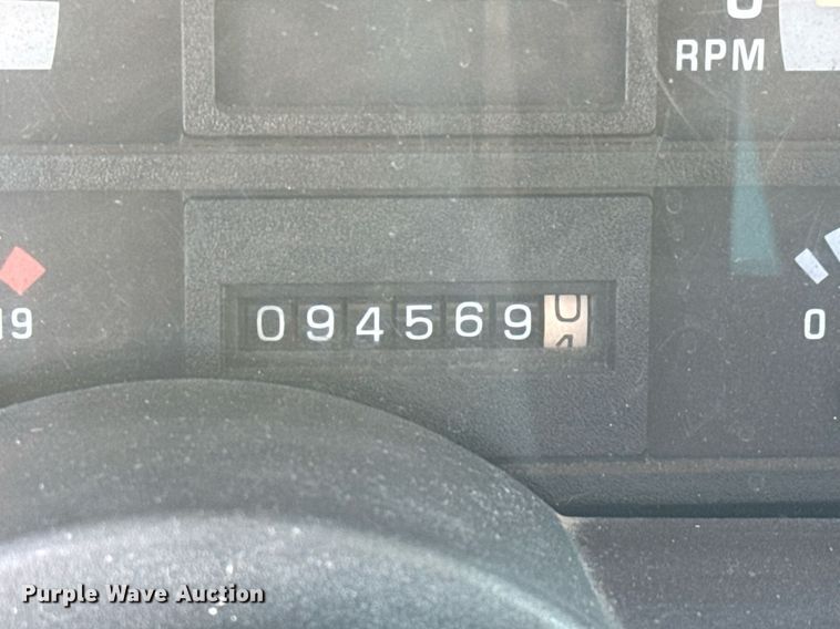 image for item DK7443 1995 GMC TopKick C6500 forestry bucket truck