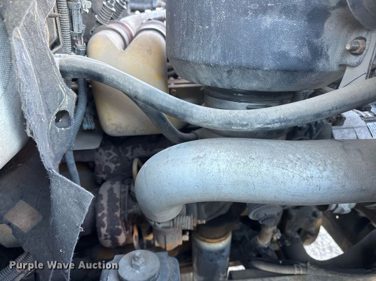 image for item DK7443 1995 GMC TopKick C6500 forestry bucket truck