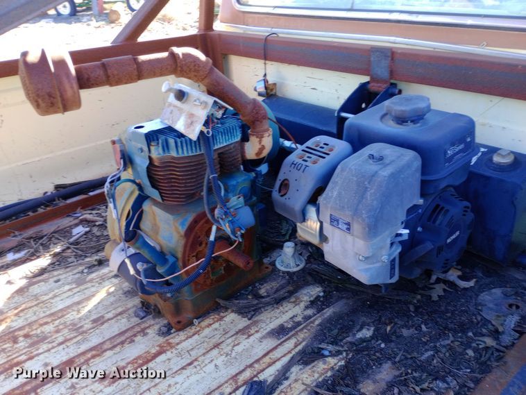 image for item DK7447 1973 Ford  F100 pickup truck with conveyor