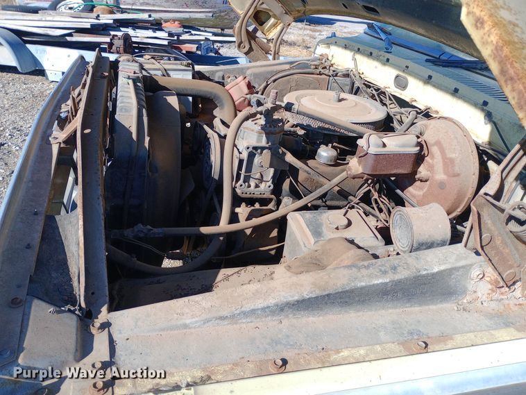 image for item DK7447 1973 Ford  F100 pickup truck with conveyor