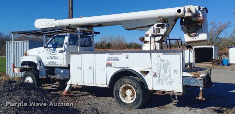 image for item DK7448 1993 GMC TopKick C6500 forestry bucket truck