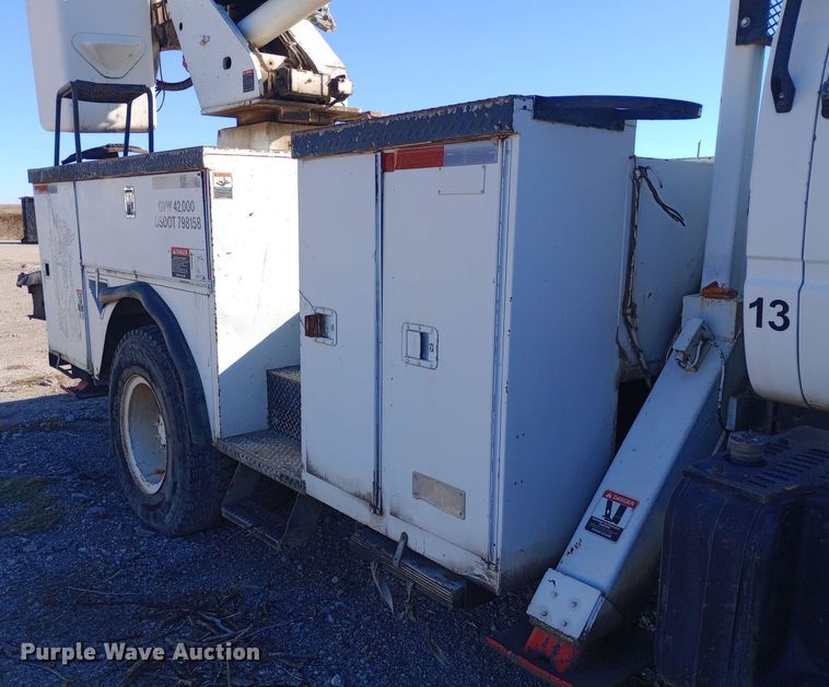 image for item DK7448 1993 GMC TopKick C6500 forestry bucket truck