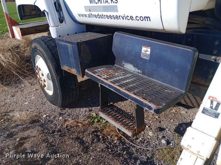 image for item DK7448 1993 GMC TopKick C6500 forestry bucket truck