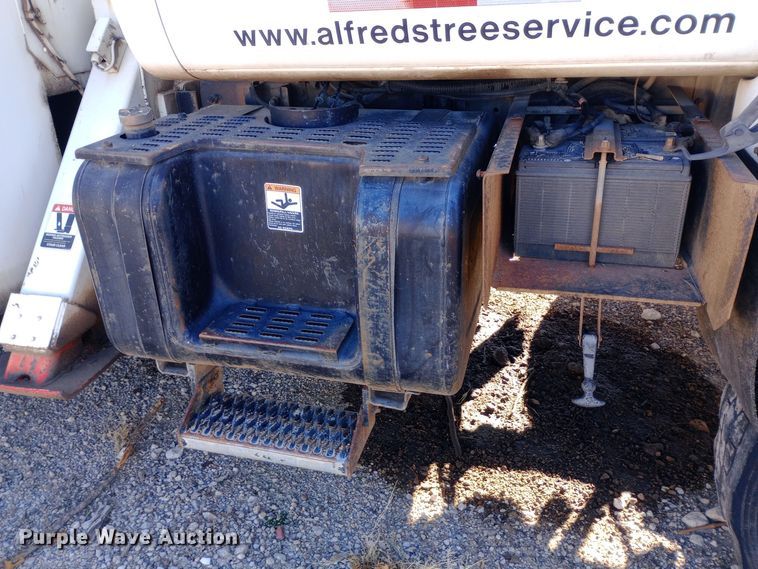 image for item DK7448 1993 GMC TopKick C6500 forestry bucket truck