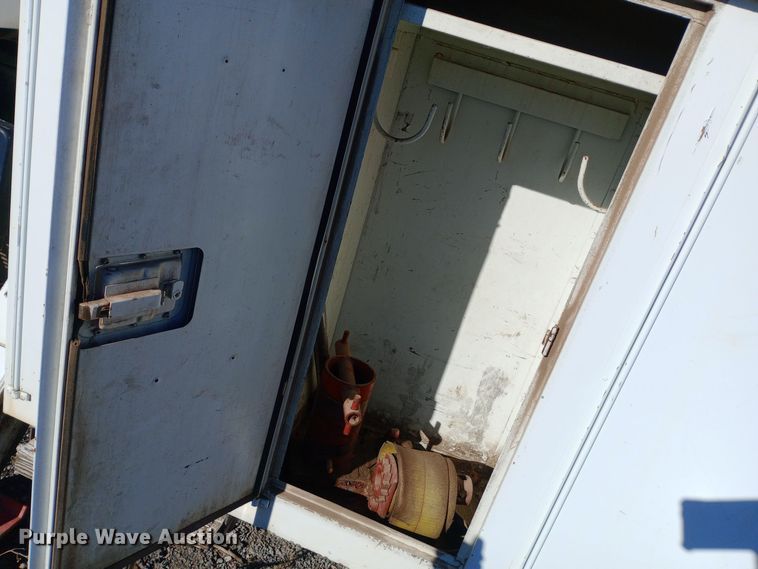 image for item DK7448 1993 GMC TopKick C6500 forestry bucket truck