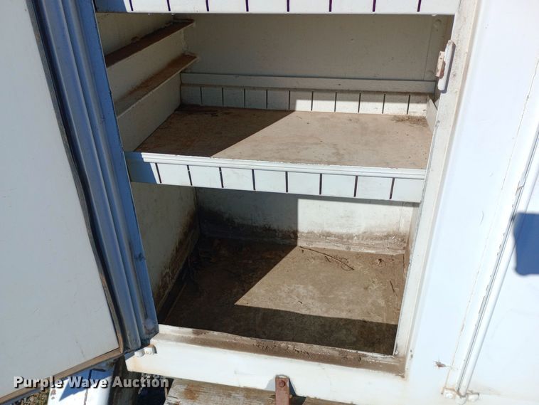 image for item DK7448 1993 GMC TopKick C6500 forestry bucket truck