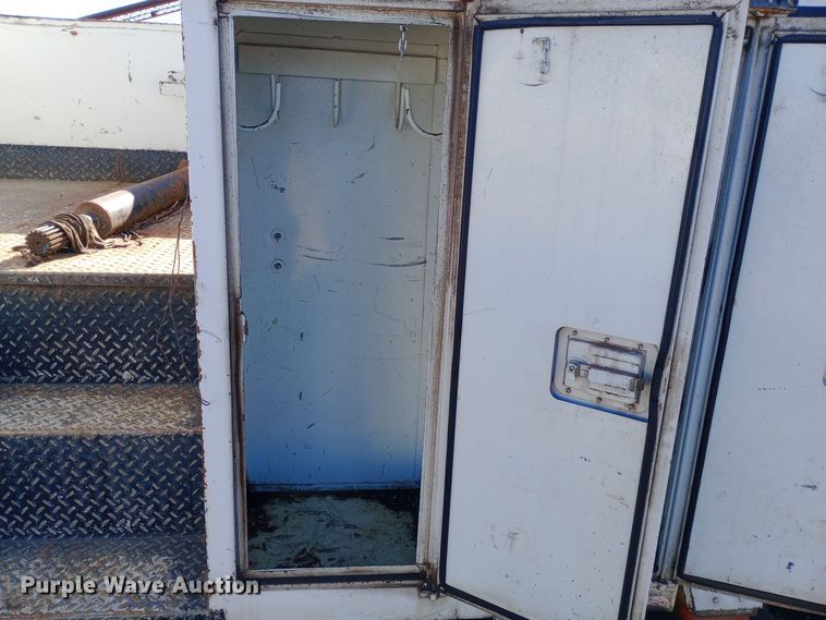 image for item DK7448 1993 GMC TopKick C6500 forestry bucket truck