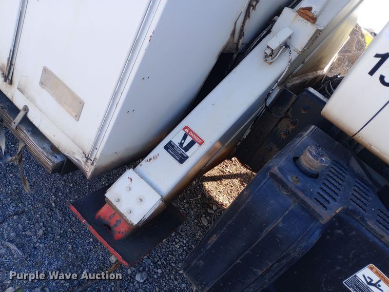 image for item DK7448 1993 GMC TopKick C6500 forestry bucket truck