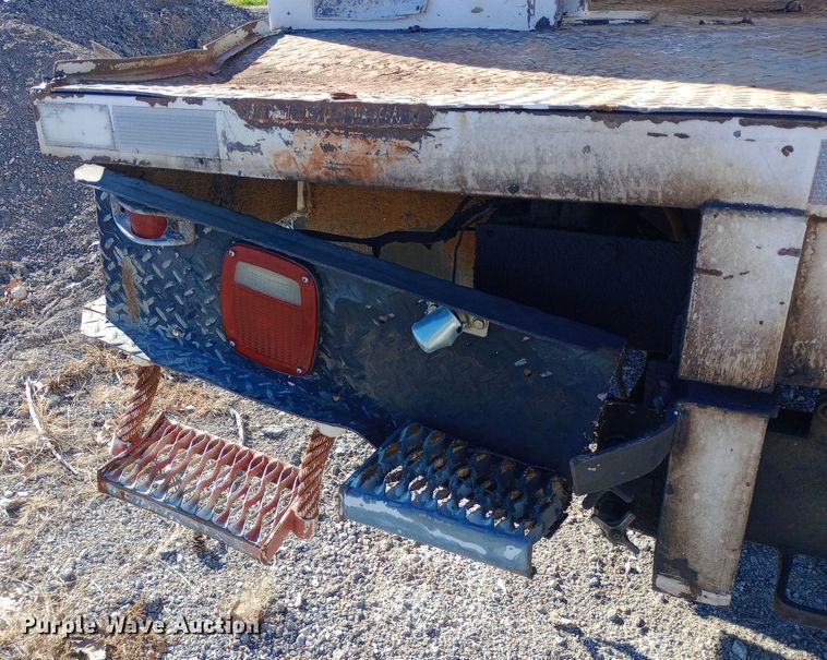 image for item DK7448 1993 GMC TopKick C6500 forestry bucket truck