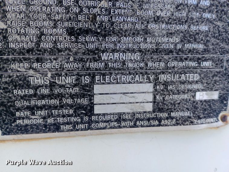 image for item DK7448 1993 GMC TopKick C6500 forestry bucket truck