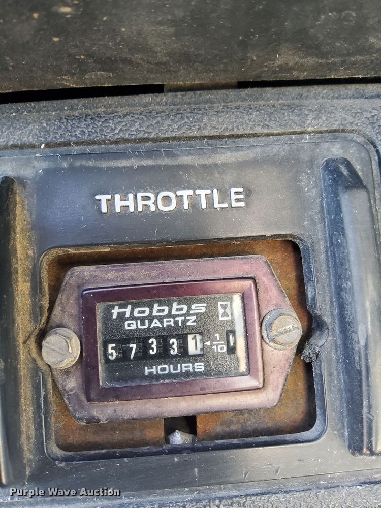 image for item DK7448 1993 GMC TopKick C6500 forestry bucket truck