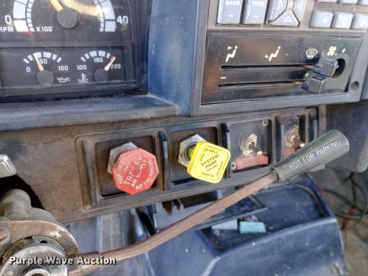 image for item DK7448 1993 GMC TopKick C6500 forestry bucket truck