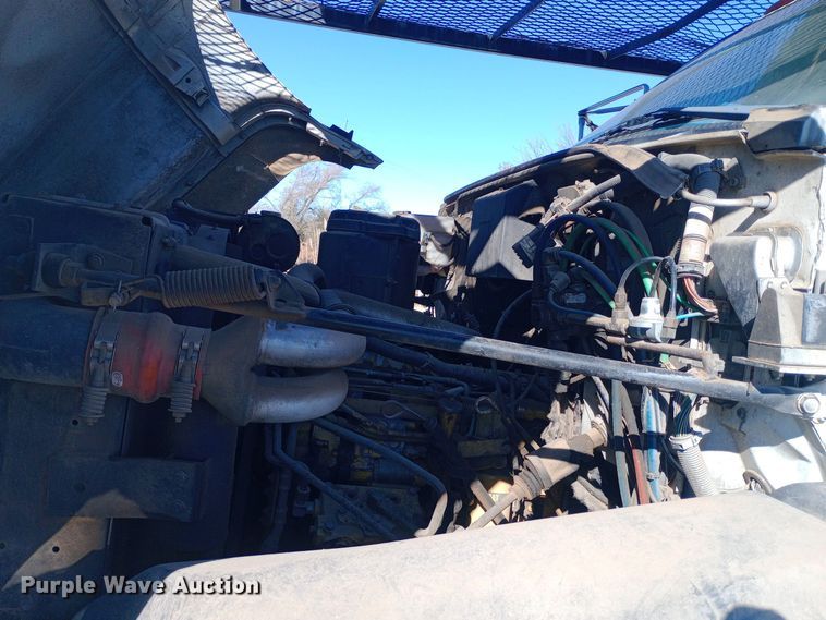 image for item DK7448 1993 GMC TopKick C6500 forestry bucket truck