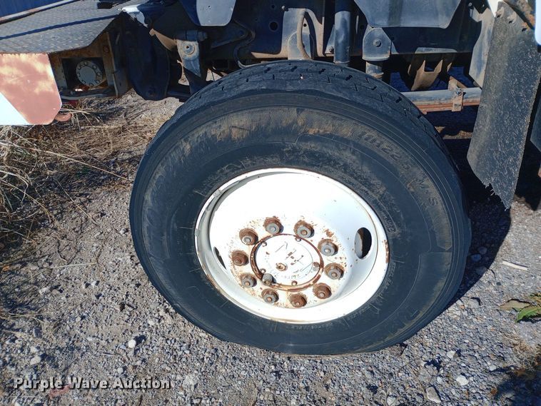 image for item DK7448 1993 GMC TopKick C6500 forestry bucket truck