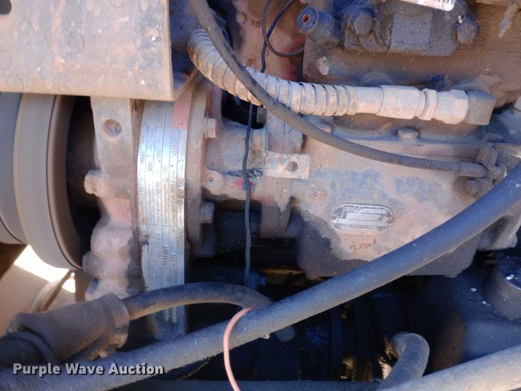 image for item DK7451 1979 International S2500 roll-off container truck