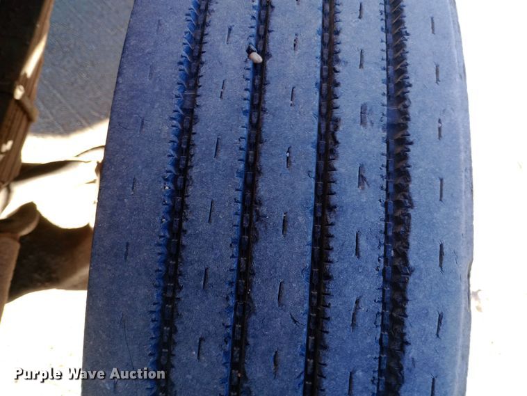 image for item DK7451 1979 International S2500 roll-off container truck