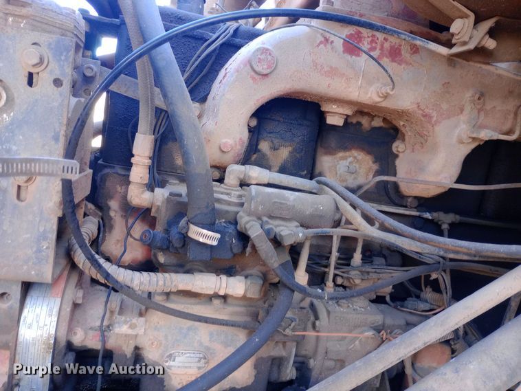 image for item DK7451 1979 International S2500 roll-off container truck