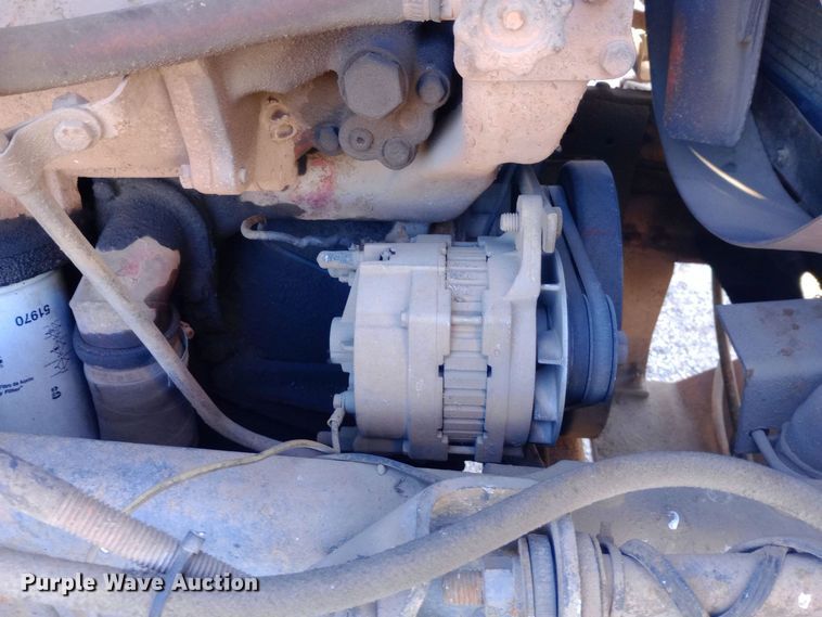 image for item DK7451 1979 International S2500 roll-off container truck