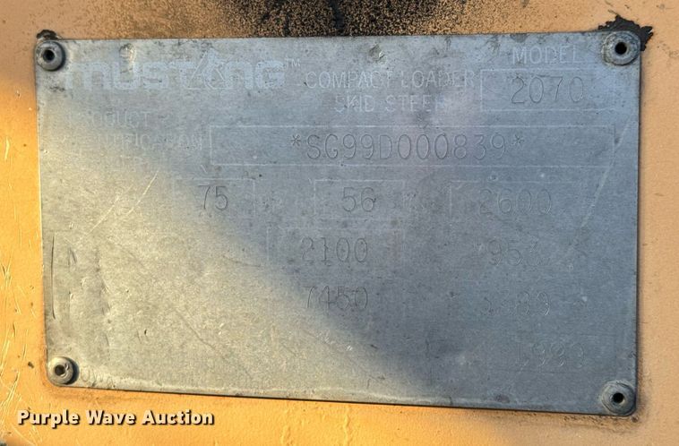 image for item DK7462 1999 Mustang 2070 skid steer loader
