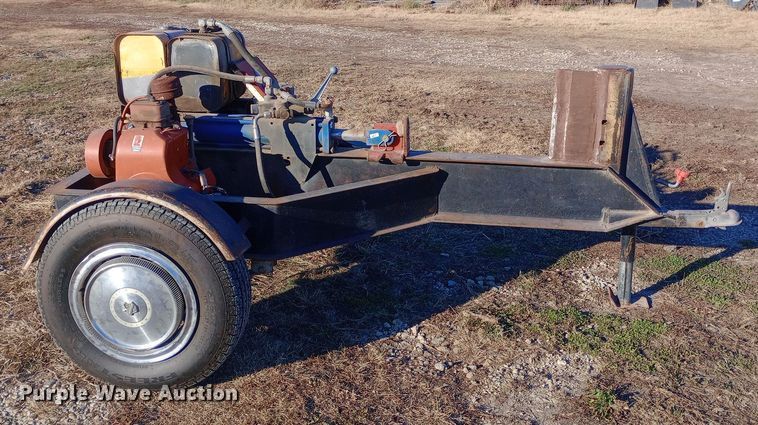 image for item DK7466 Shop built log splitter